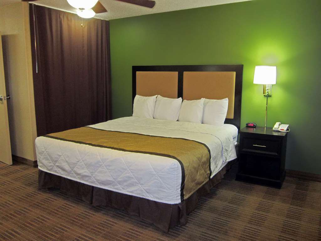 Suburban Studios Columbus Bradley Park Rom bilde