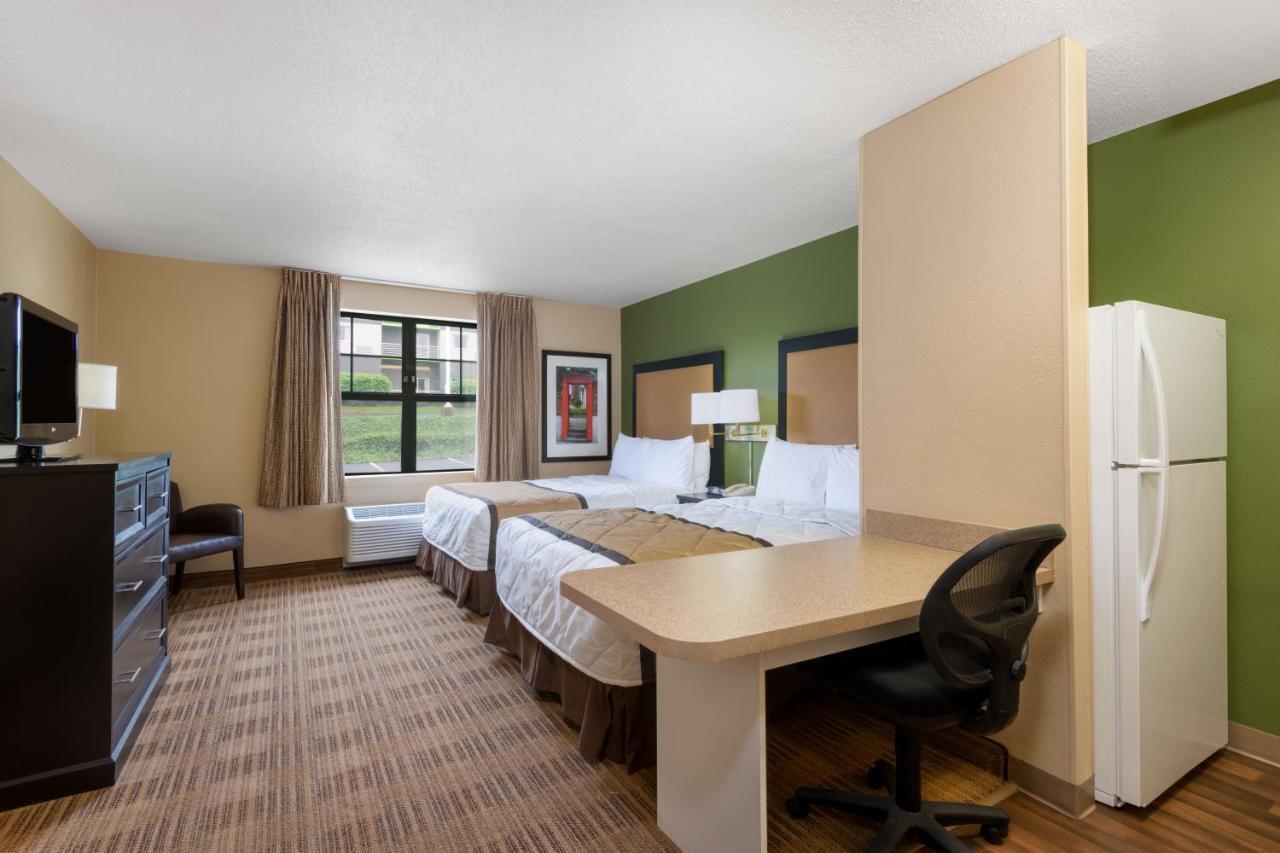 Suburban Studios Columbus Bradley Park Eksteriør bilde